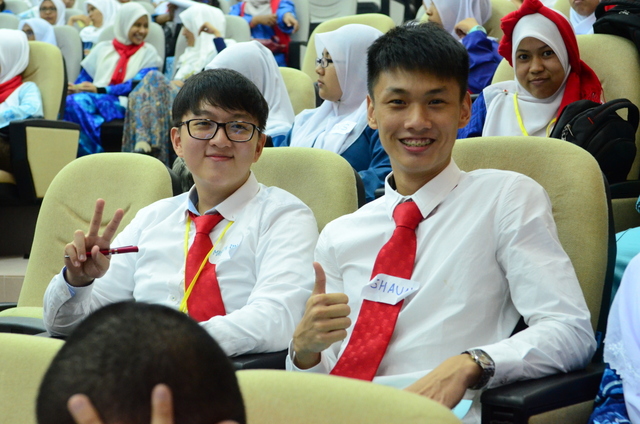 155 DSC 3045